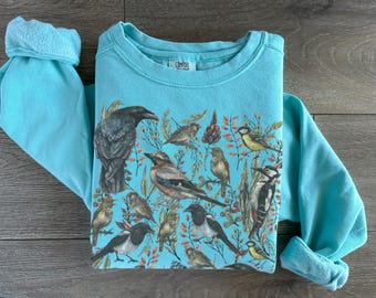 BOHO BIRD Comfort Colors Sweatshirt, Naturecore Sweatshirt, Cottagecore Rundhalsausschnitt, Vogel Liebhaber Geschenk, Geschenk für Mama, Vogelbeobachter Rundhalsausschnitt, Nerd