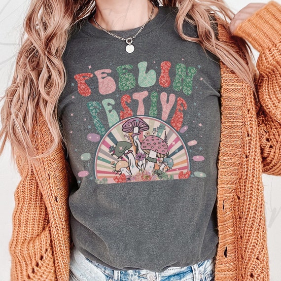 Retro 70s Mushroom Shirt, Cottagecore Christmas shirt, Retro Mushroom shirt, 70s Style Festival Shirt, Festive Shirt, Comfort Colors t Shirt