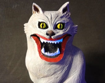 Hausu Cat Sculpture