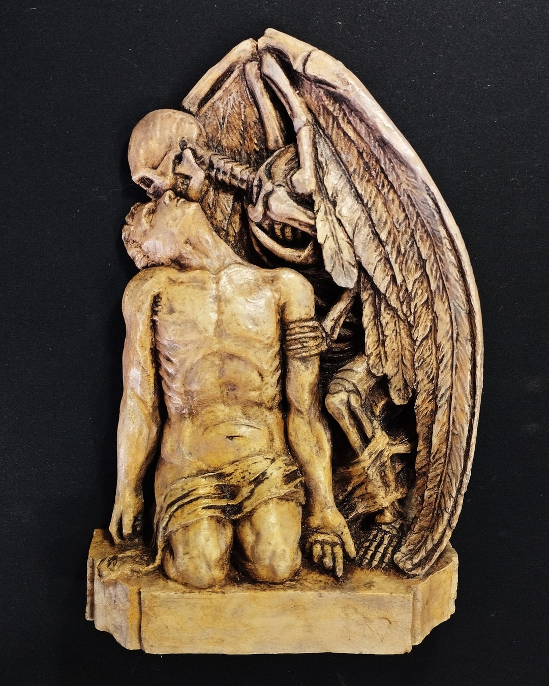 The Kiss of Death Sculpture - Etsy