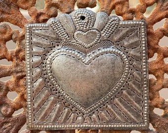 Mini Milagro Sacred Heart, Take Your Worry Away, Ornamental, Gift tag, Friendship Hearts, Best Friend, Handmade in Haiti