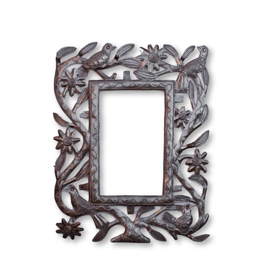 Art Under The Tree Haiti Metal