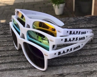 Individuelle Sonnenbrille, Junggesellinnenabschiene, Personalisierte Sonnenbrille, Gastgeschenke, Junggesellinnenabschienen, Korpororat Geschenk, Brautpartys