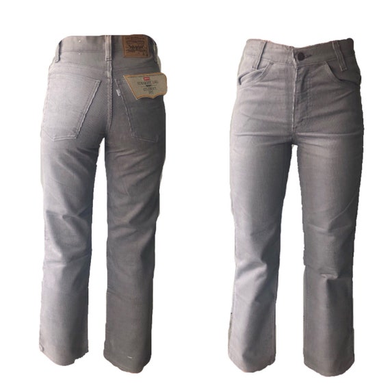 grey levis womens