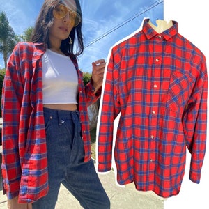 Vintage Women’s XL Flannel Red Plaid long sleeve button up by The Shirt Company chest pocket amazing condition soft not stiff cotton