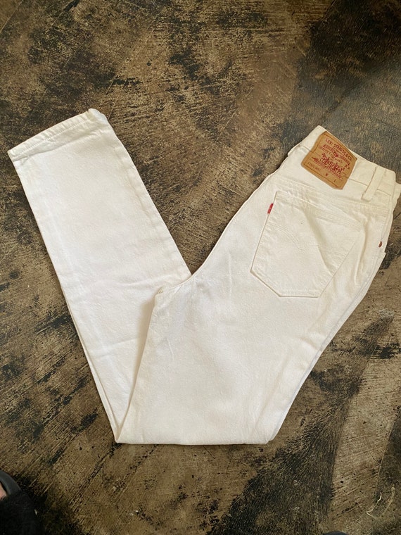 Vtg White Levis button fly 17051 0651 high waisted