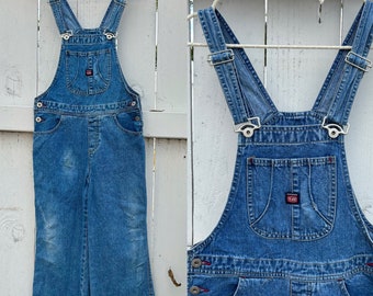 Vintage 90’s Unionbay denim overalls Jean front bib pocket side buttons cotton women’s small xs nice cut and fit soft not stiff 90s overalls