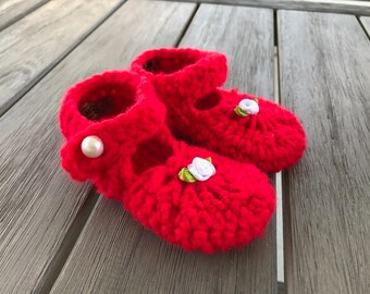 Baby's Crocheted Booties 0-6 Months