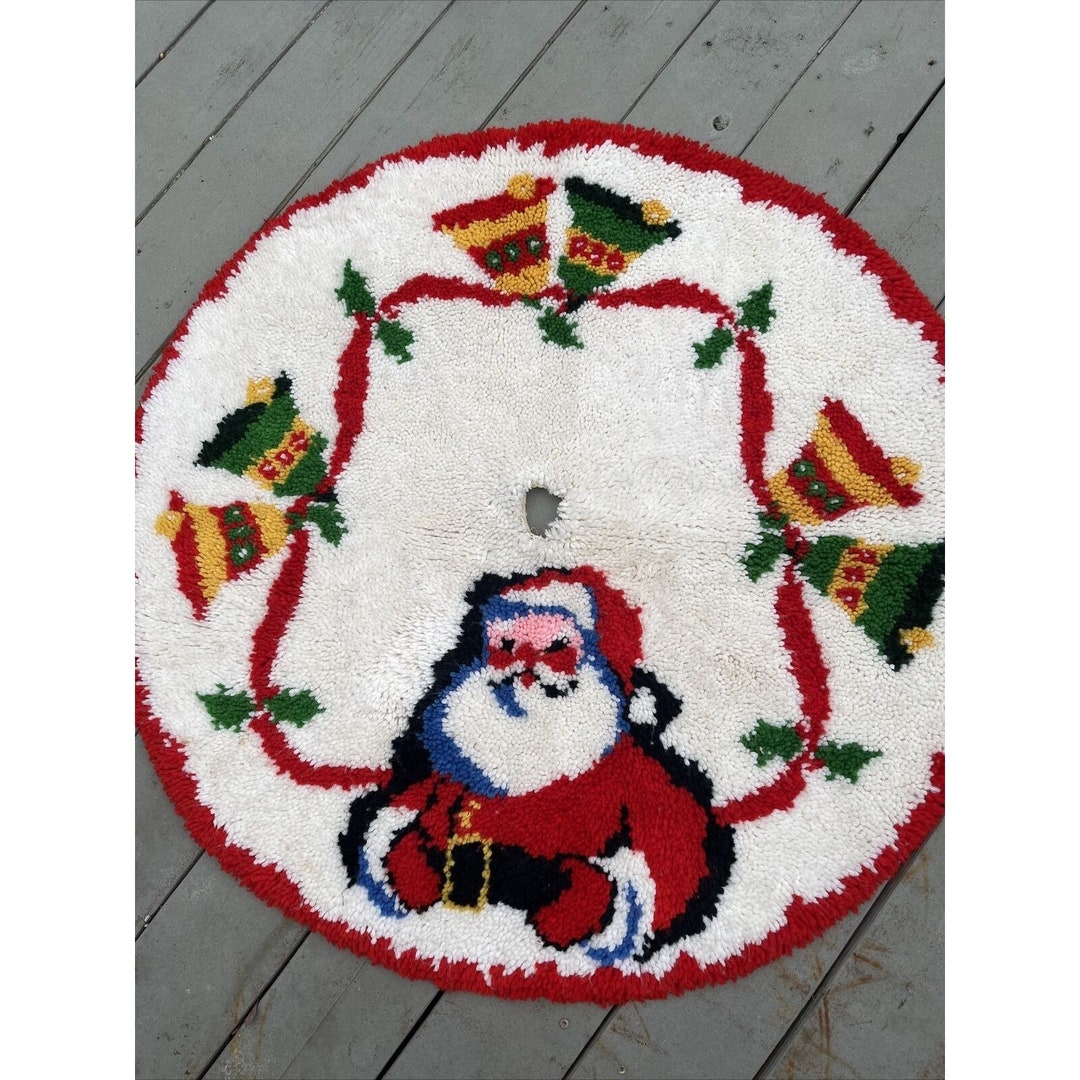Vintage Christmas Latch Hook Rug Tree Skirt Santa Bells 38 - Etsy