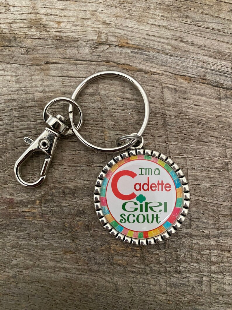 I'm A CADETTE Girl Scout Troop Pack Bridging Custom Antique Silver Flat Bezel Pendant Charm Necklace Keychain ~ Unique Gift for CHRISTmas! zdjęcie 5