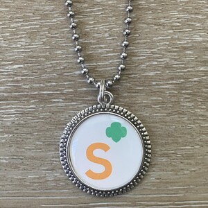 I'm A SENIOR Girl Scout Troop Pack Bridging Custom Antique Silver Flat Bezel Pendant Charm Necklace Keychain ~ Unique Gift for CHRISTmas! zdjęcie 2