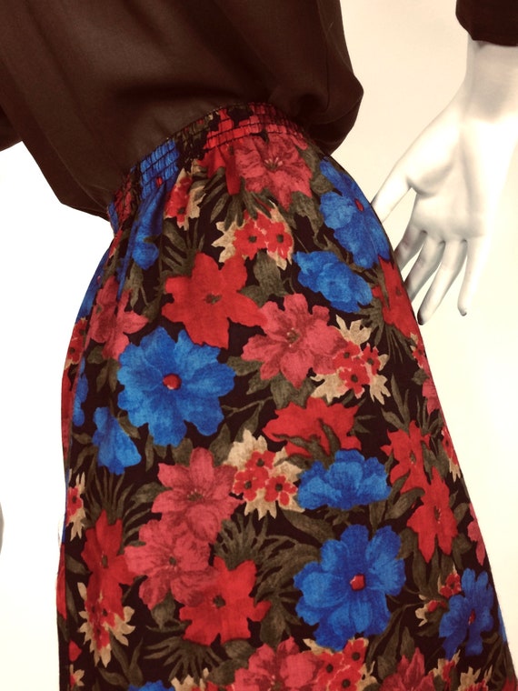 LIBERTY 80s vintage blue red flower print wool sk… - image 8