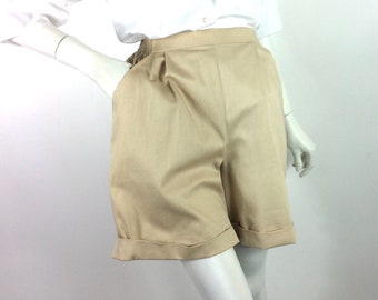 vintage 80s does 40s safari shorts / khaki shorts / 50s style / Goodwood / Unisex / Annie Hall / preppy