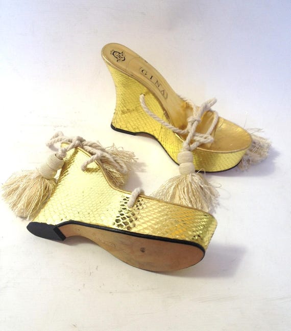 designer gold wedges