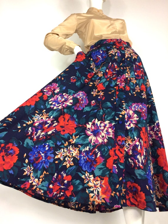 LIBERTY 80s vintage big bold flowers wool skirt /… - image 4