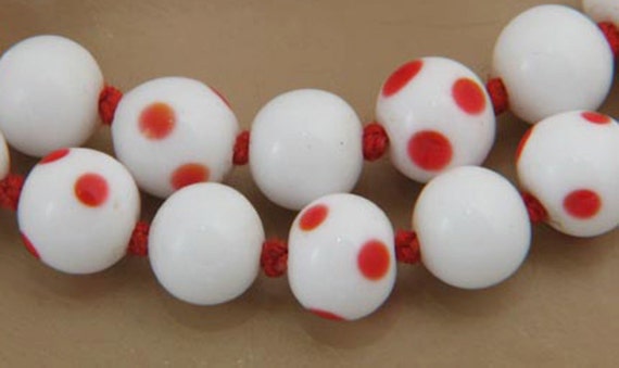 Rare Vintage Glass Polka Dot Beads Necklace Doubl… - image 2