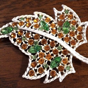 Vintage White Japanned Rhinestone Leaf Pin Brooch