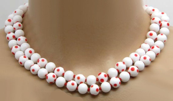 Rare Vintage Glass Polka Dot Beads Necklace Doubl… - image 1