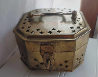 Vintage Cricket Box // Vintage Brass Box //