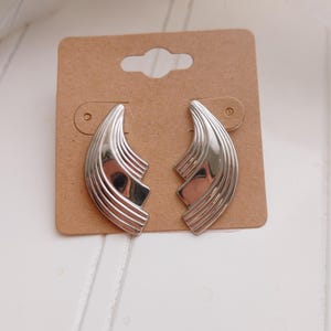 VIntage 90s Earrings // Silver Earrings //