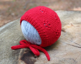 Baby-, Kleinkind- und Kinder-Blumenmütze aus Merino-Lammwolle in Rot, Hellrosa, Weiß und Hellrosa, handgestrickt, weitere Farben, Bio-Mütze