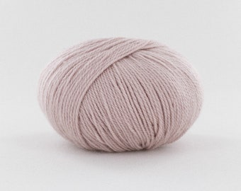 Lana de cordero merino sostenible francesa, Blush, BB Merino de Fonty - 50 gr (1,76 oz), Más colores, Superwash, Hilo natural, Tejido, Ganchillo