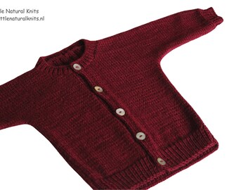 Strickjacke aus reiner Merinowolle in Burgund, Baby, Kleinkind und