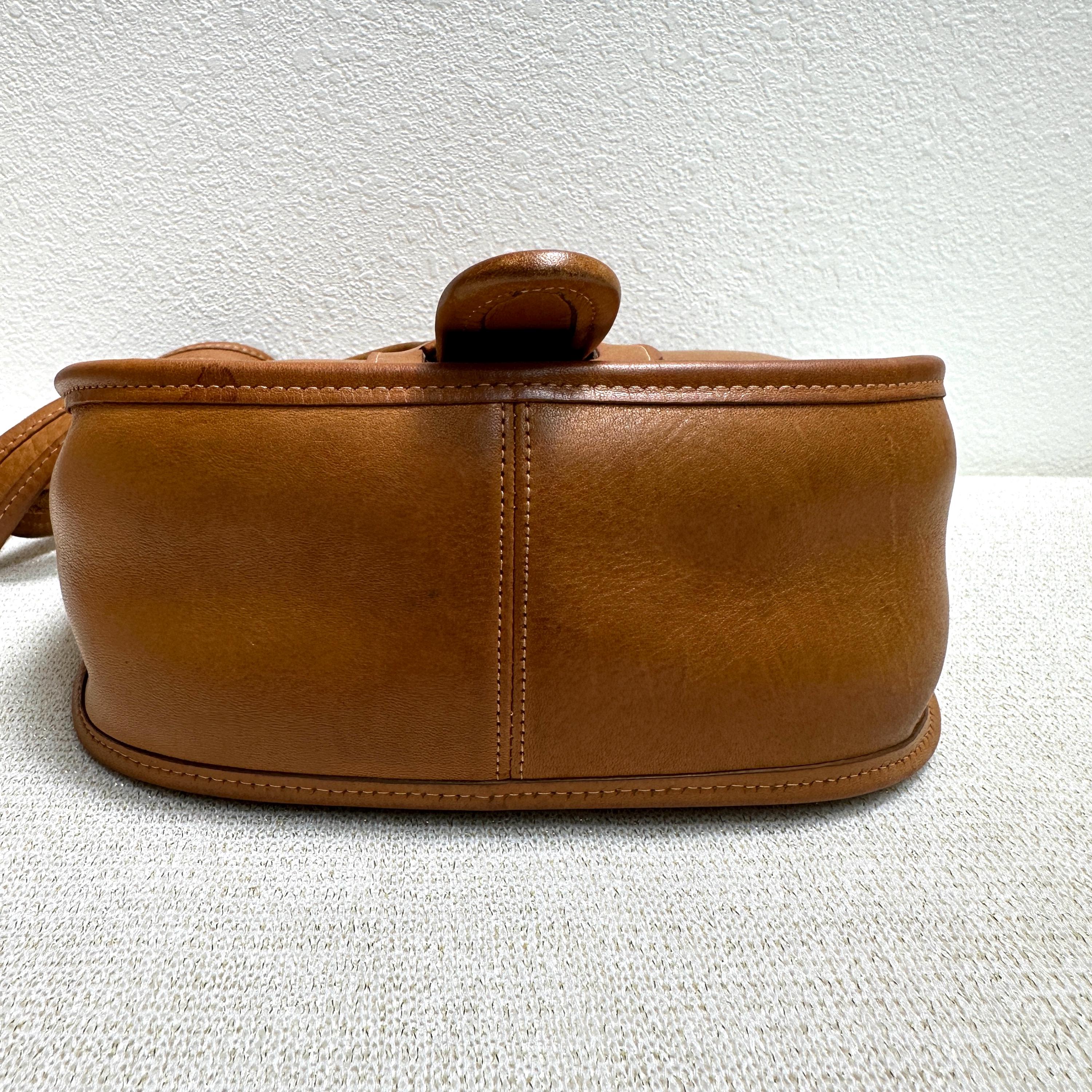 Vintage Coach Small (baby) Courier Pouch 9505 Saddle Leather - NYC