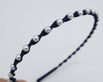 Pearl Thin Headband: Twisted Wire Frame, Casual Style