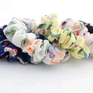 A Set of 5 Flower Print Hair Elastic Mini Thin Scrunchies pack women floral hair tie  elastic scrunchie hair accessories
