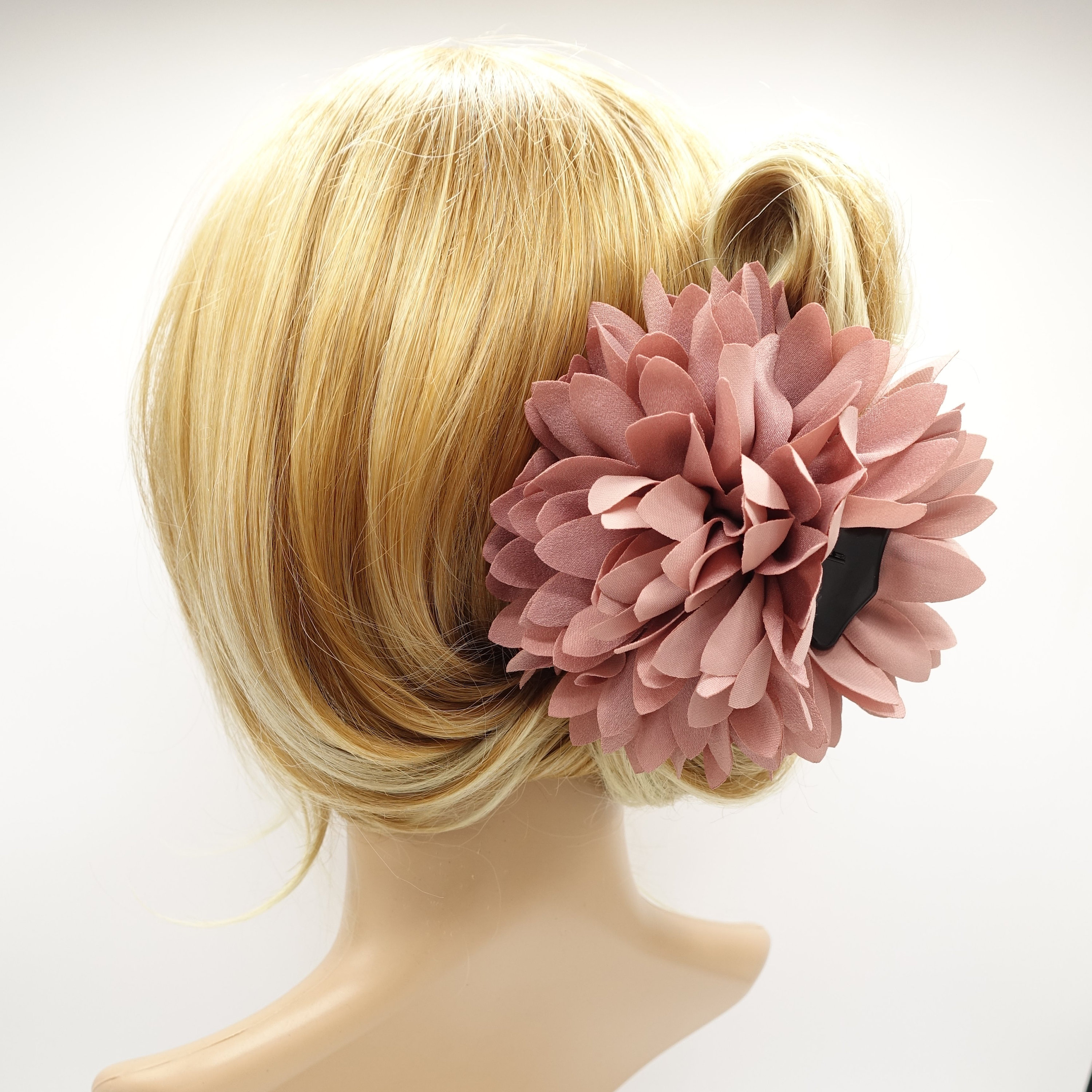 Large flower hair accessories discount