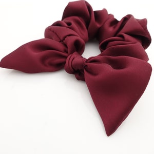błyszcząca satynowa kokardka do włosów scrunchie, urocze, codzienne akcesoria do włosów scrunchies dla kobiet
