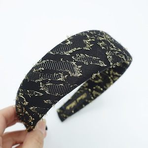 Goldenes metallic unregelmäßiges Muster gepolstertes Stirnband stilvolles Frauen Haarschmuck