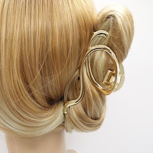 Sculptural Gold Wave Hair Claw Clip - Elegant Hold Amazon.com : JATOMSSM Metal Hair Clip for Women, Gold, 1  main image 2
