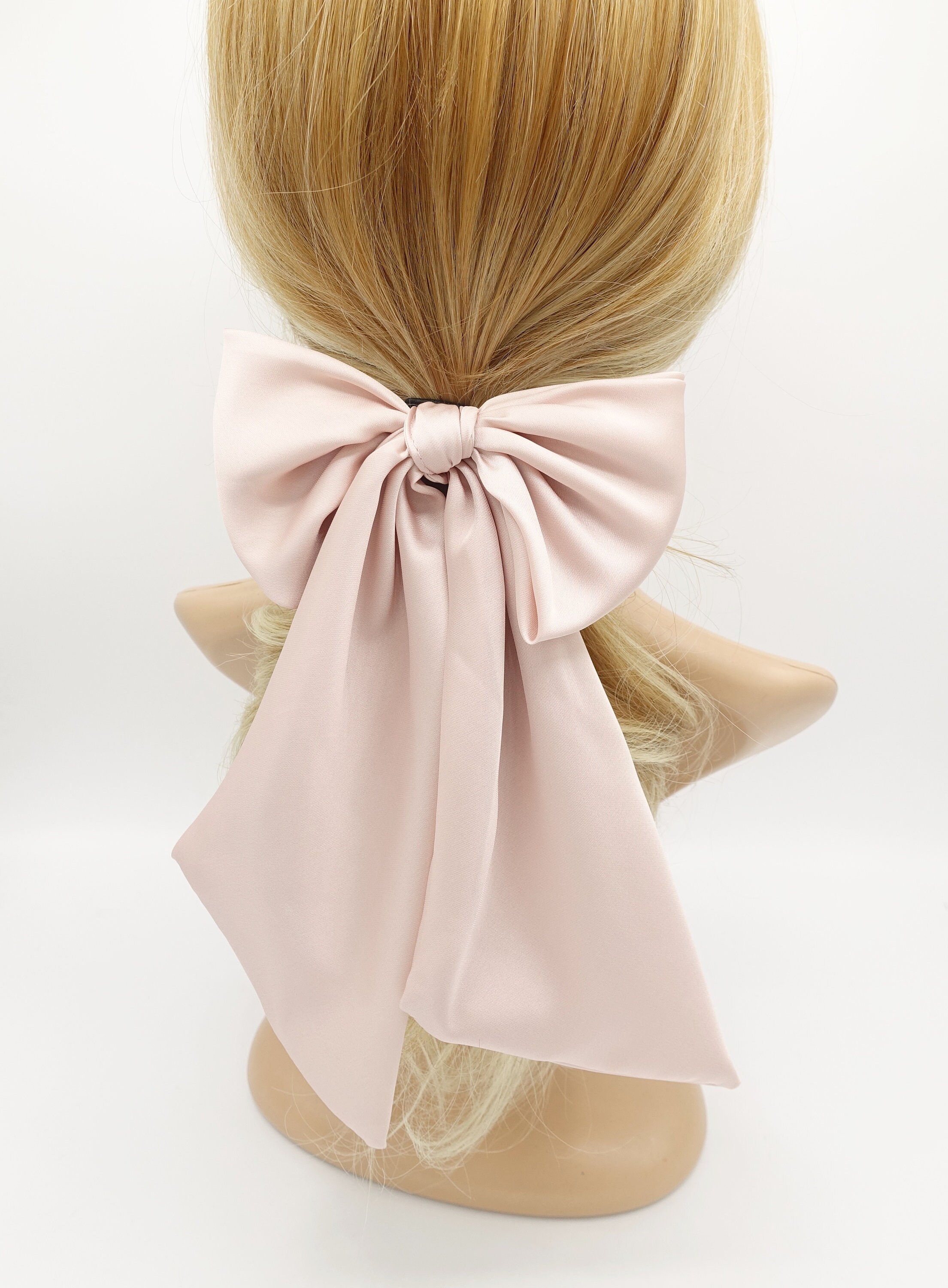 2 Stück Satin Haargummis Mit Schleife - Geknotetes Set, Elastisch, Für Frauen & Mädchen (Hellrosa)