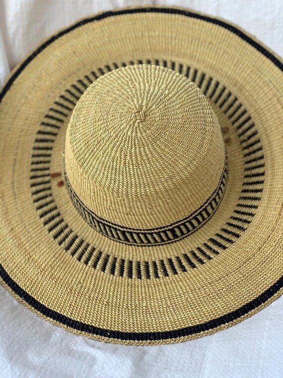 Straw hats outlet online india