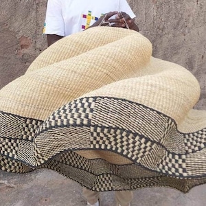 Large  Sweetgrass Lampshade| Ghana Lighting|Pendant straw|bolga handwoven African Lampshade|Rattan Lighting |45 cm W 28 cm H/ lampshade art