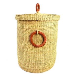 MamaZuriStyle laundry basket ideas, trendy laundry basket , 2025 storage decor , natural laundry bin , bolga straw basket