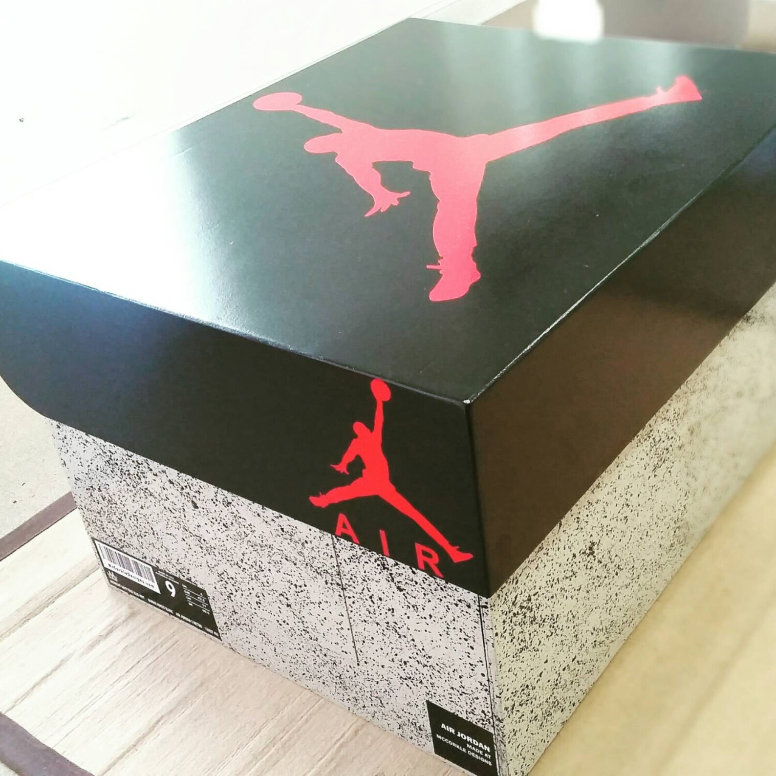 Air Jordan shoebox organizes & stores up to 1215 pairs of Etsy