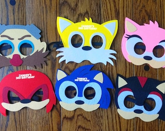 Personalized Sonic Felt Masks!  Sonic party favors! Sonic Birthday Party!