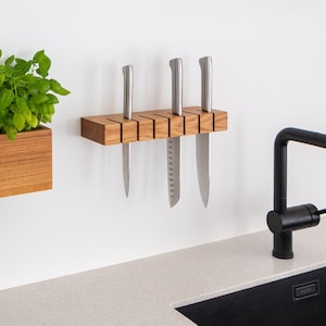 MAGNETIC Knife block | Wooden knife holder with magnets, floating knife block
