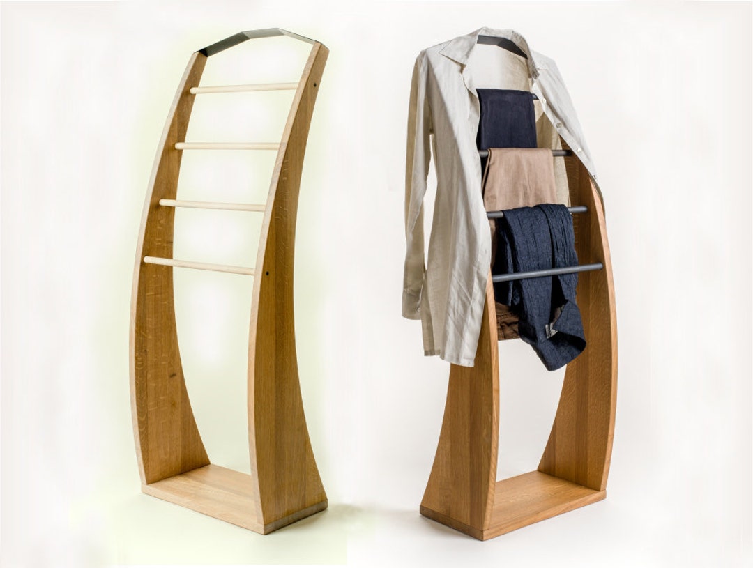 Personalized Solid Oak Clothes Stand: Bedroom Clothes Valet