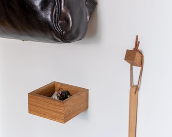 Estante magnético de roble aceitado a mano: llavero minimalista (W11)