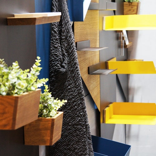 MAGNETIC wooden planter Oblique | magnetic flower pot for wall mounted herbs and plants shops