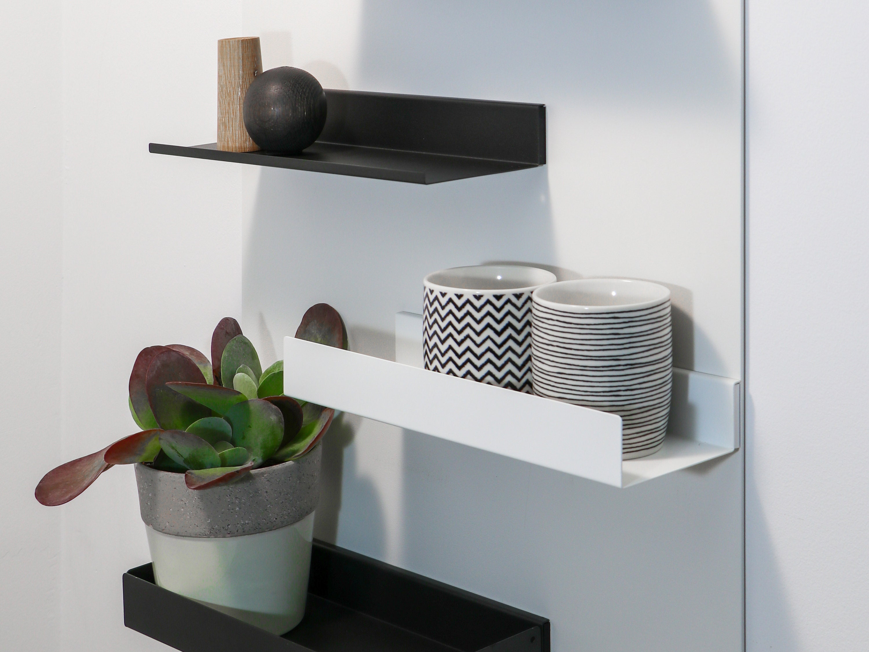 Magnet shelf deals
