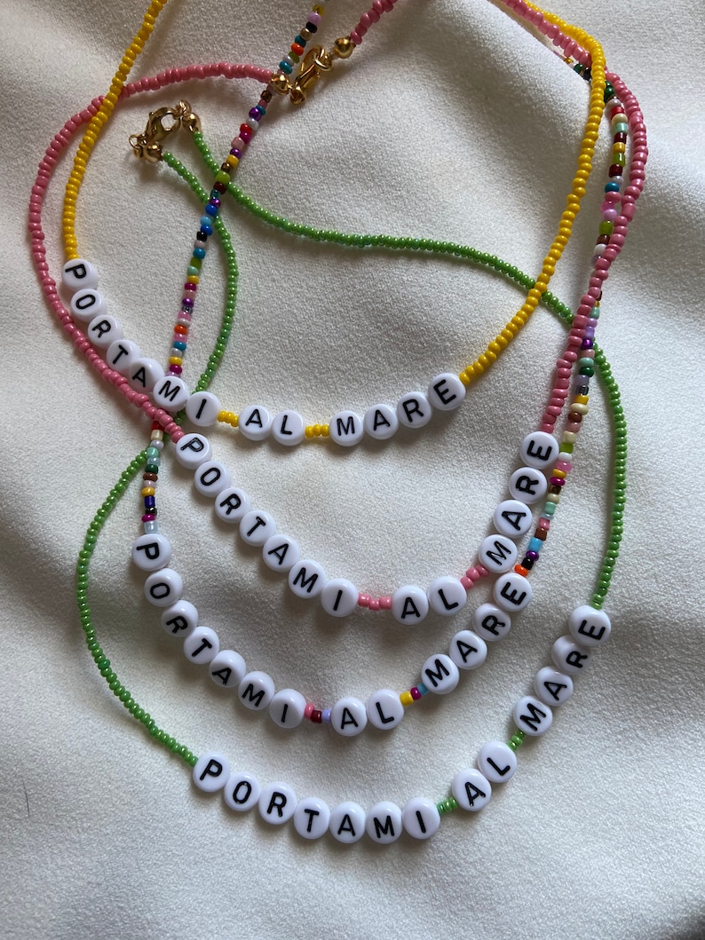 Collana con nome con perline, collana personalizzata con nome o citazione, regalo per lei, regalo per amiche, stile boho immagine 1