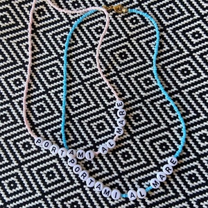 Collana con nome con perline, collana personalizzata con nome o citazione, regalo per lei, regalo per amiche, stile boho immagine 10