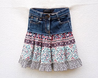 Girl's skirt EMiLiE, denim & coton skirt for girl size 8/9 years, girl's denim skirt, denim skirt, kid's skirt, recycled clothing,upcycling