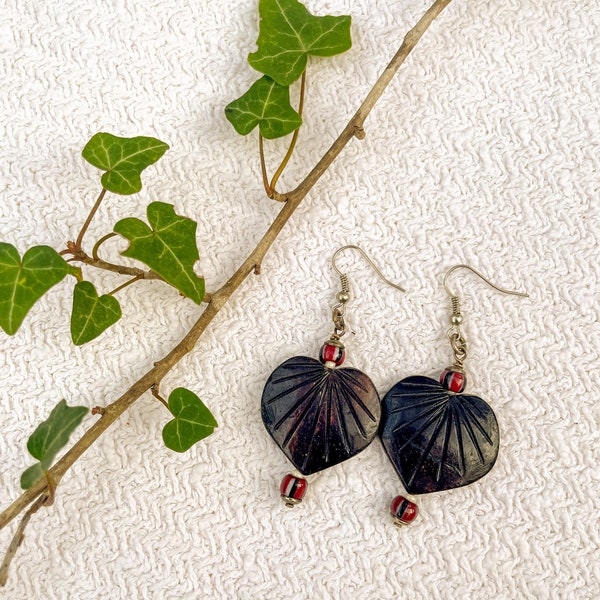 Boucles d'oreilles WOOD LOVE avec cœur bois et perles rocaille, boucles d'oreilles cœur, boucles d'oreilles fantaisie