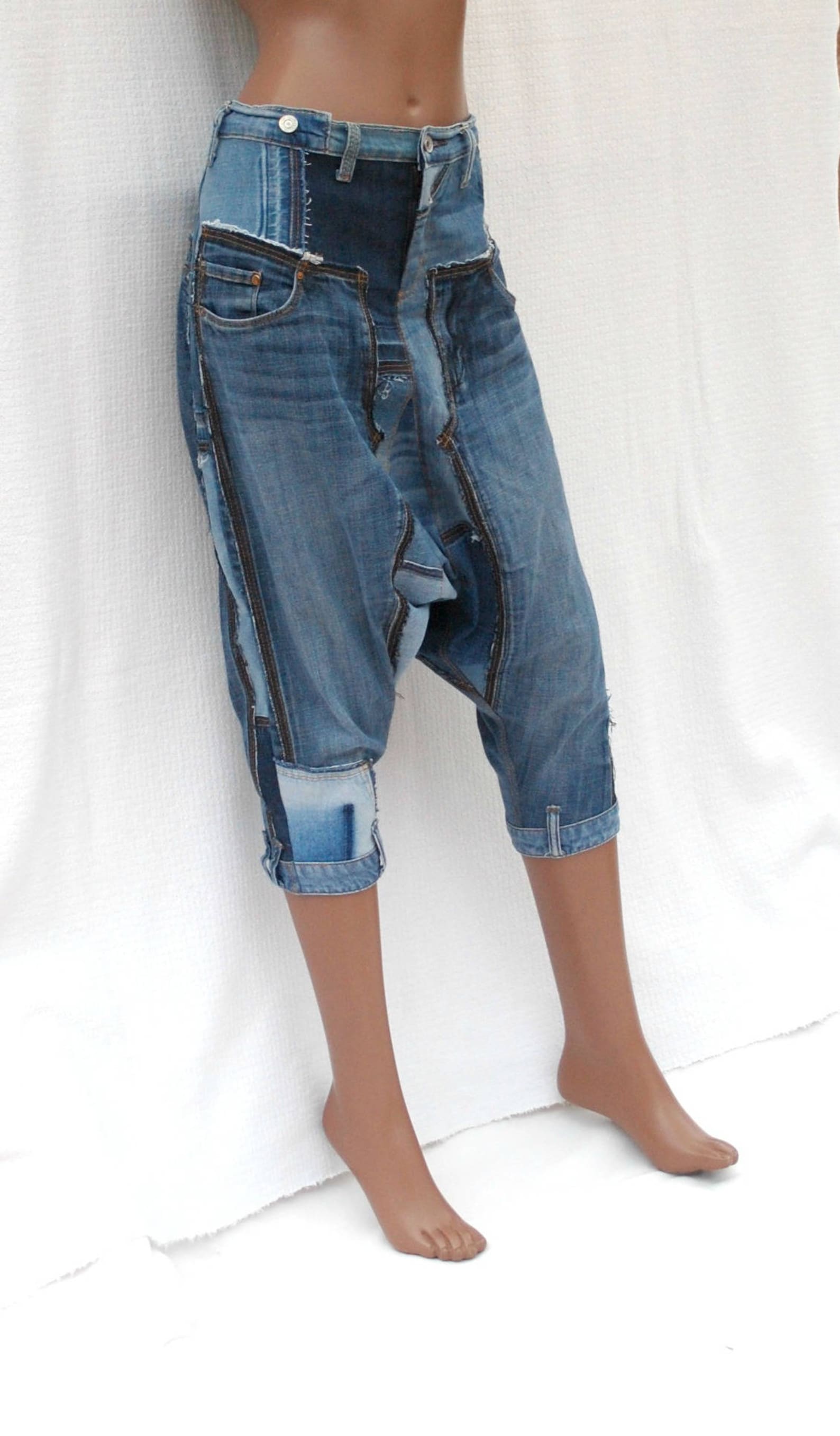 Sarouel Court En Patchwork De Jeans Recycl s r alisation Sur Mesure sarouel-court-en-patchwork-de-jeans-recycl-s-r-alisation-sur-mesure